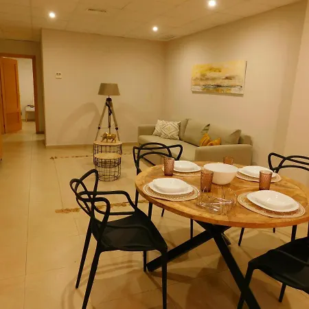 Alojamiento Coria Apartment *